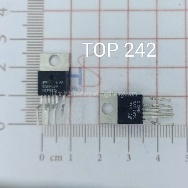 TOP242YN IC NGUỒN TO220 CHỮ TRẮNG
