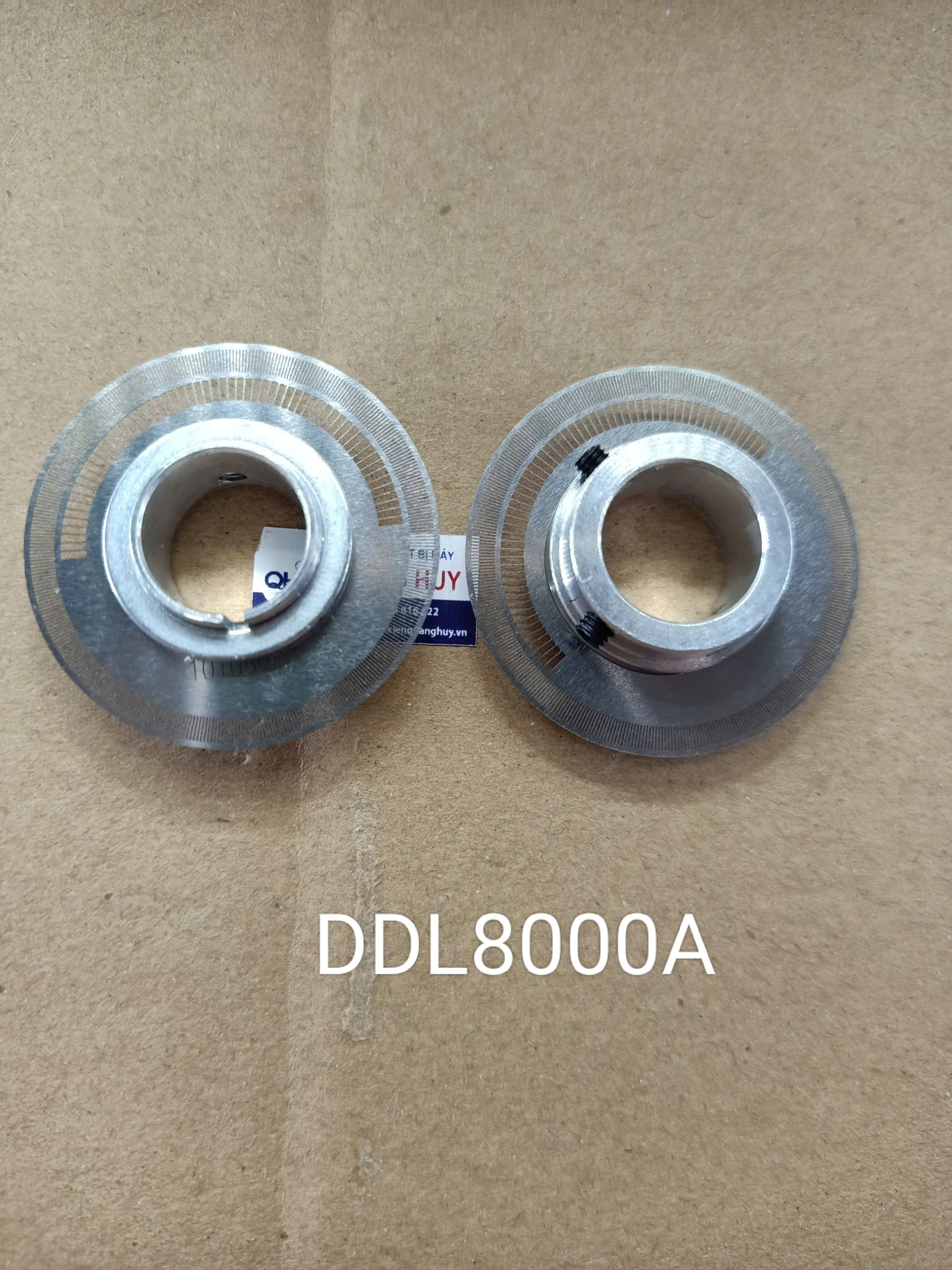 8000A (2)