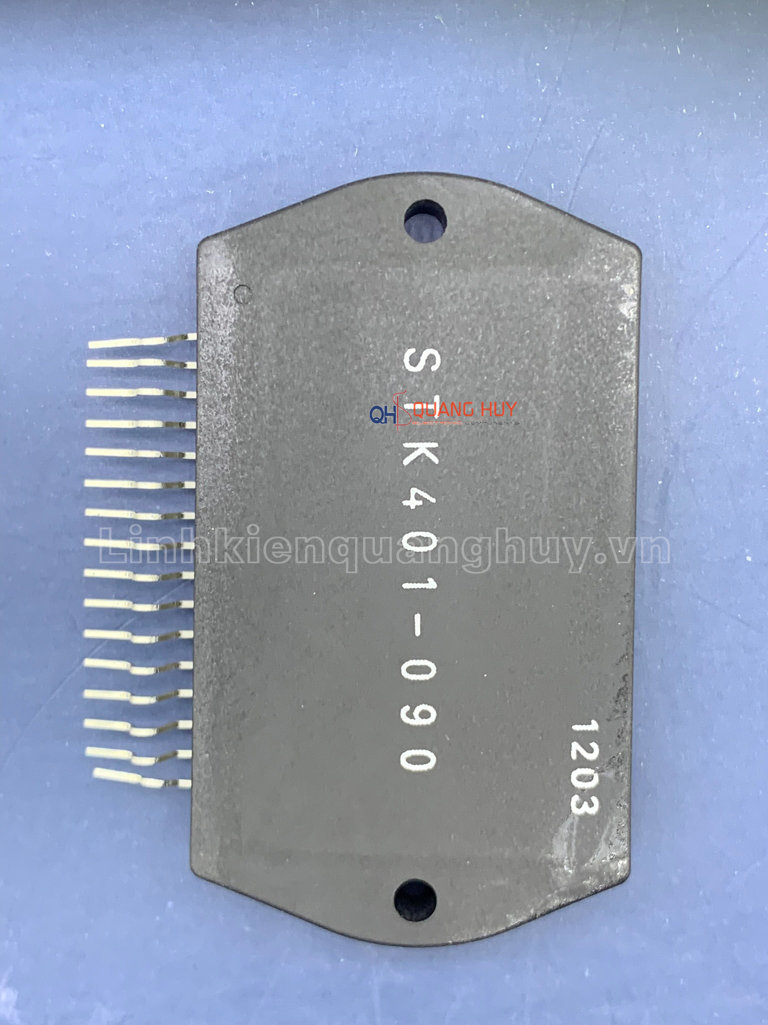 STK401-090