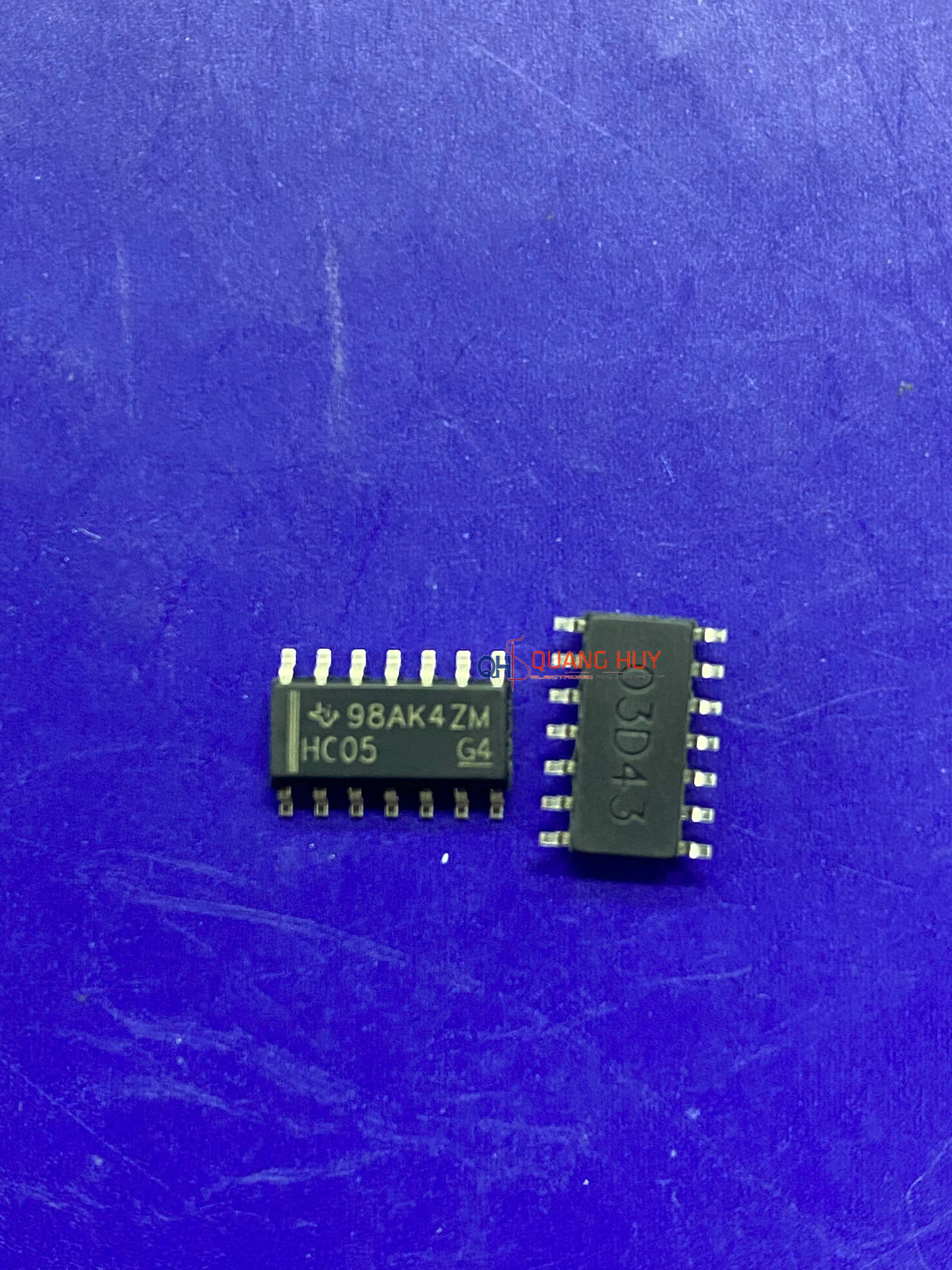 74HC05D