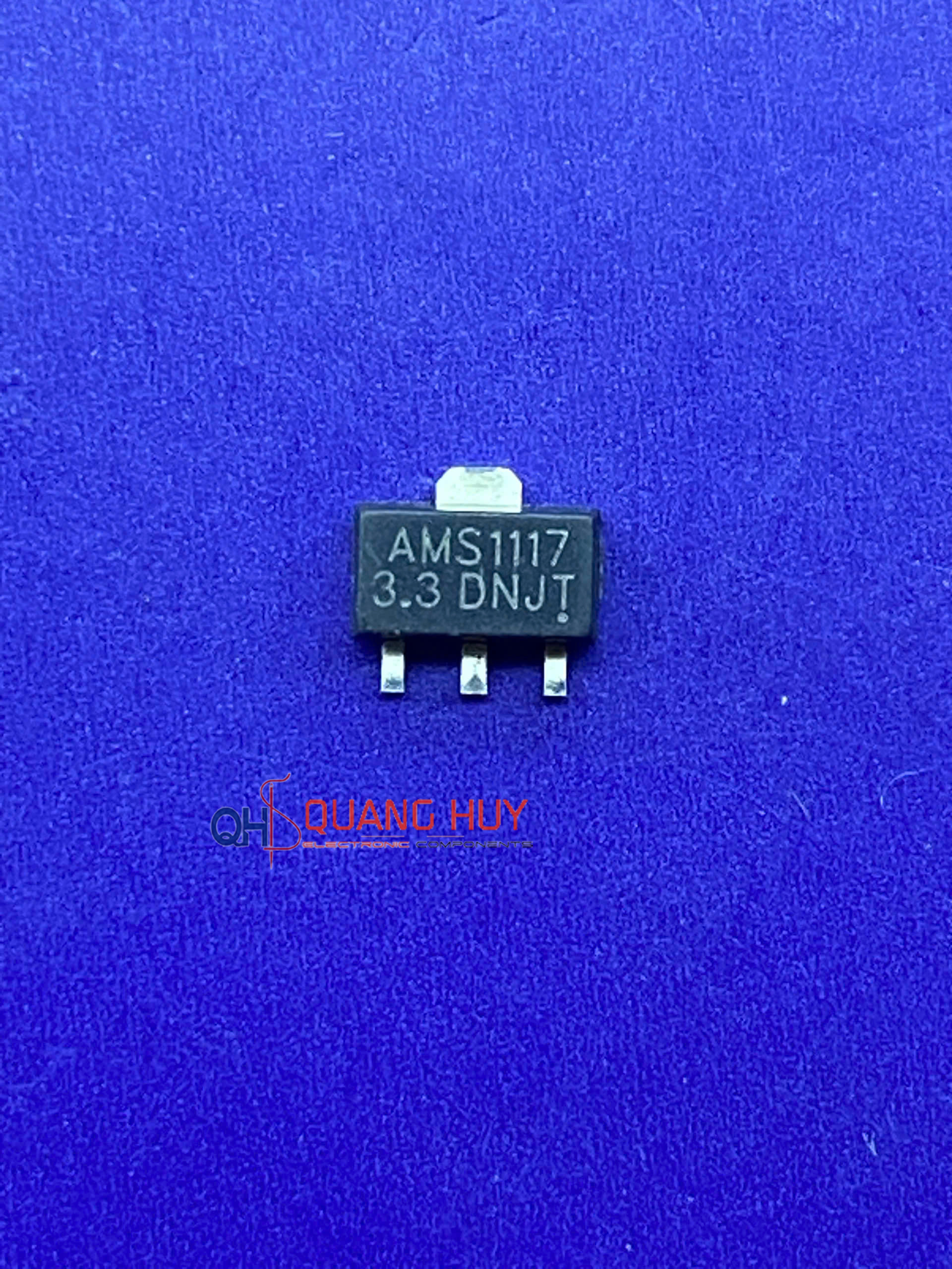 AMS1117-3.3