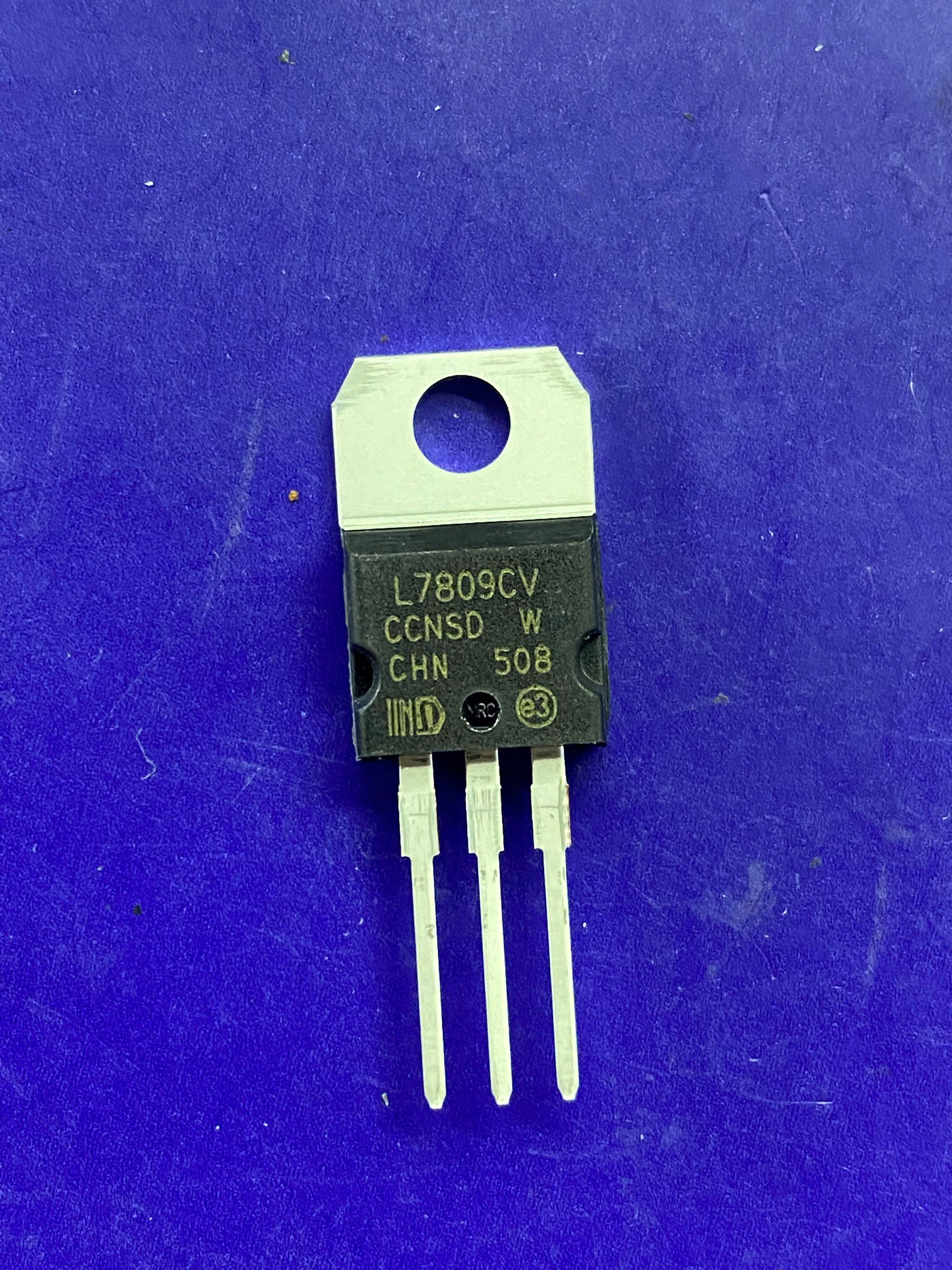 L7809CV