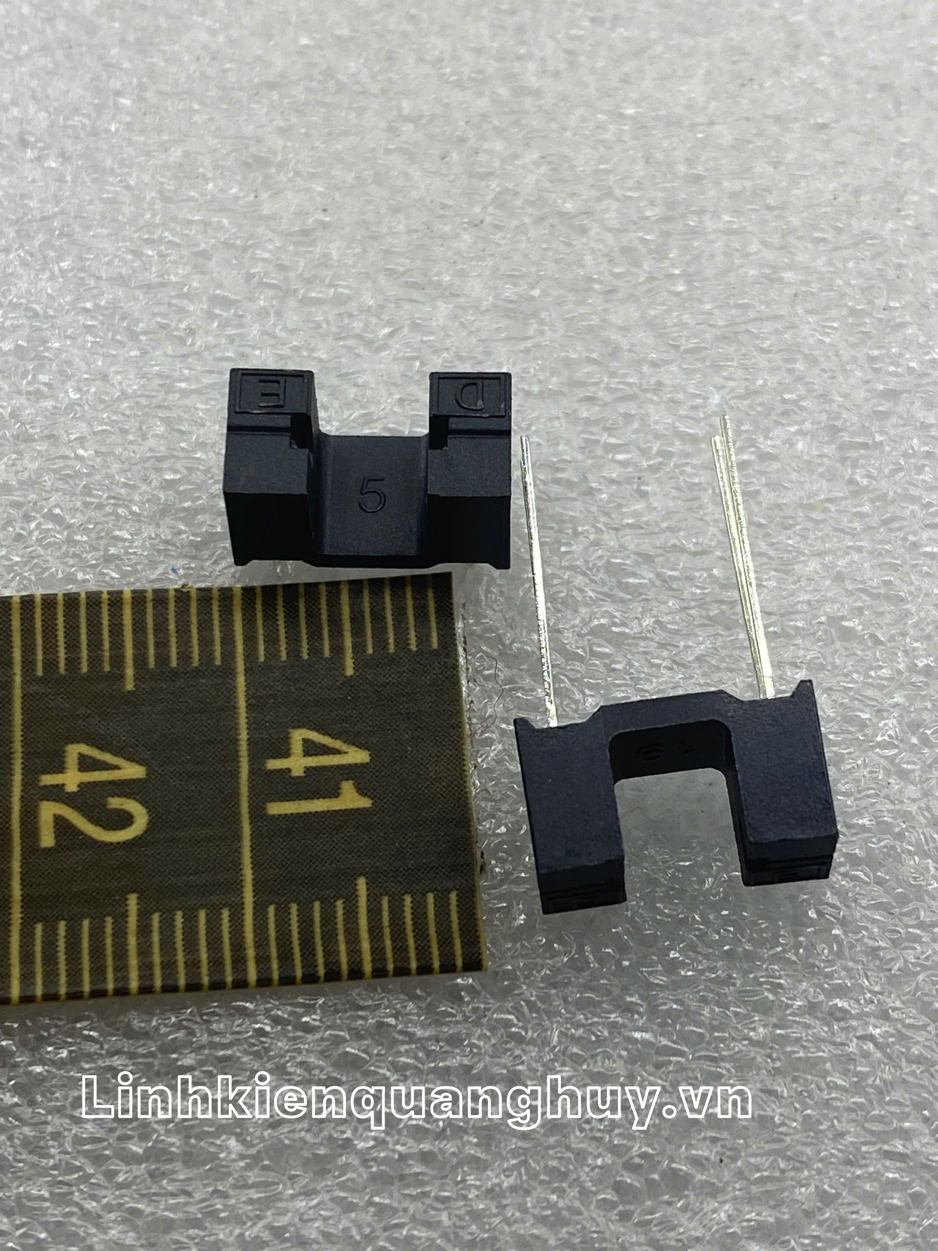 cảm biến hồng ngoại ITR9707