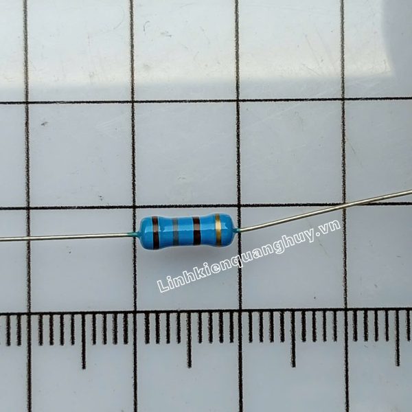 Điện Trở Vạch - Điện Trở Cắm 18R 1/2W 5% (10c)