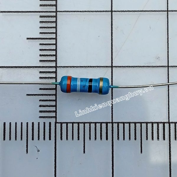 Điện trở vạch - Điện trở cắm 1/2W 39R 5% (10c)