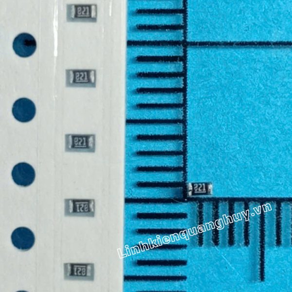 Điện trở dán 0603 820R 1% (50c)