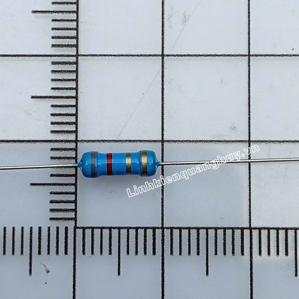 Điện trở vạch 1/2W 8R2 5% (10c)