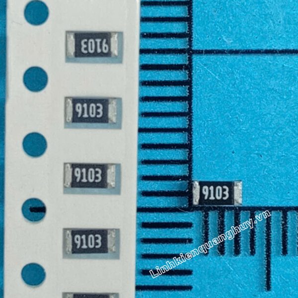 Điện trở dán 1206 910K 1% (50c)