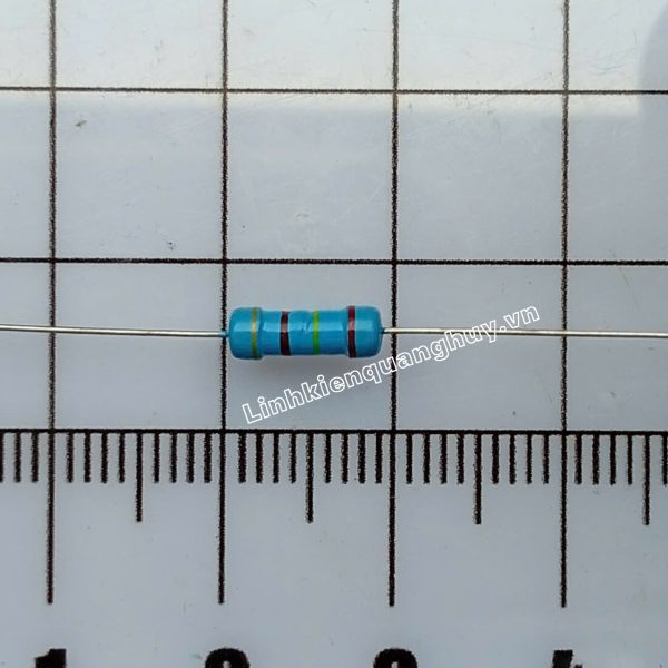 Điện trở vạch - Điện trở cắm 1/2W 240R (10c)