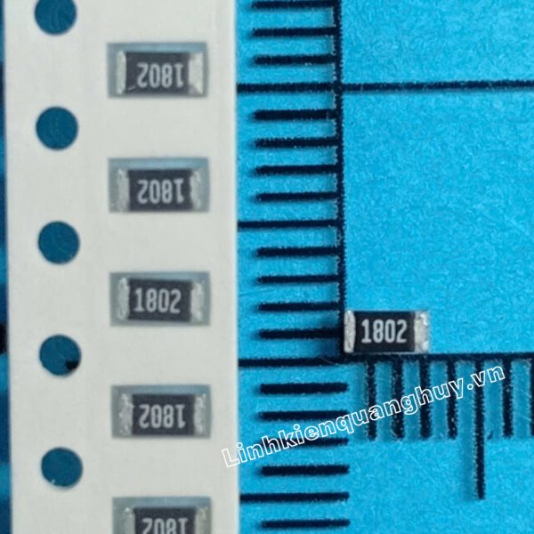 Điện trở dán 1206 18K 1% (50c)