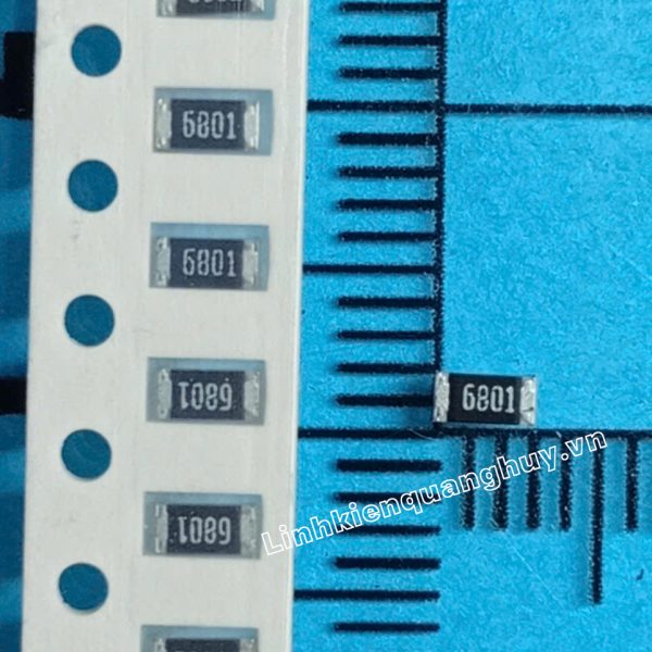 Điện trở dán 1206 6K8 1% (50c)