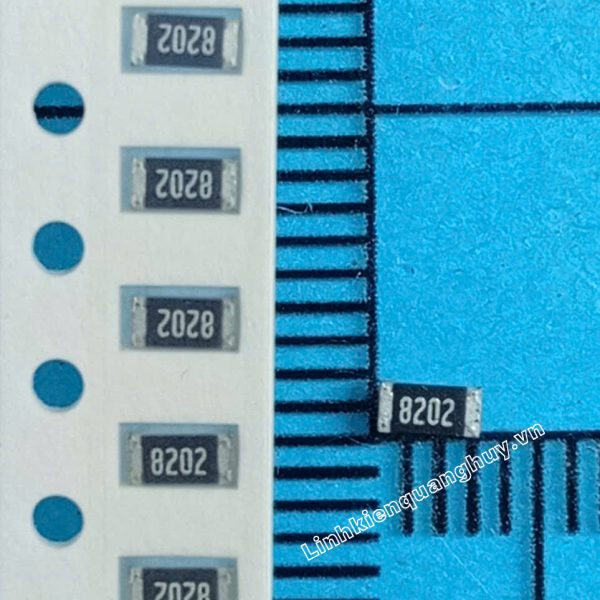 Điện trở dán 1206 82K 1% (50c)