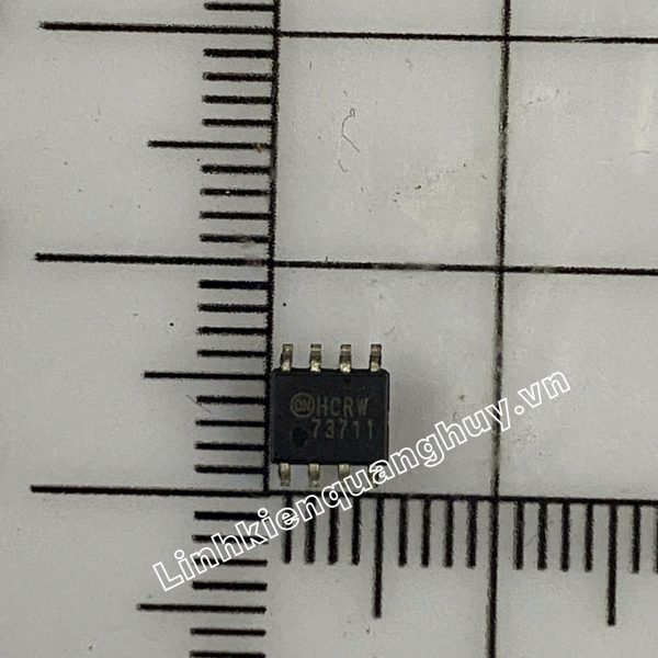 FAN73711 SOP-8