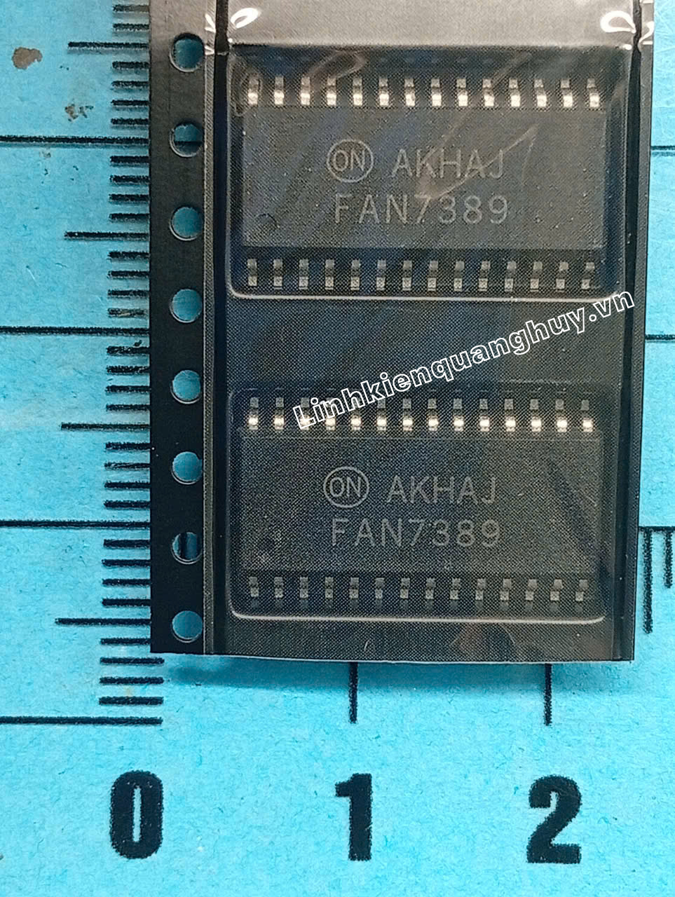 FAN7389-28-1
