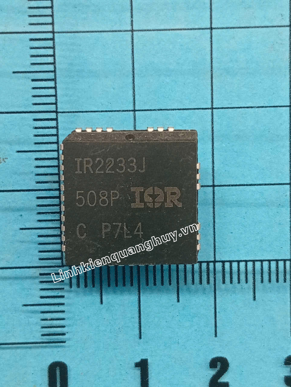 IR2233J-1