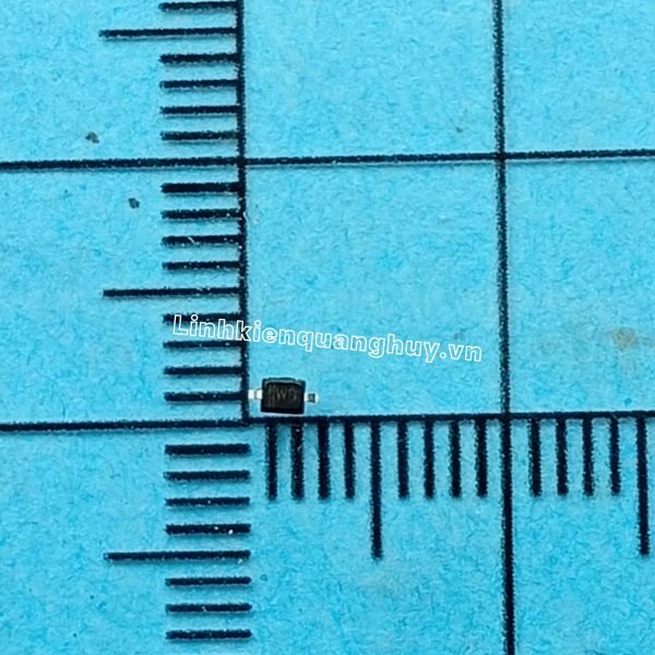 Diode zener 8.2V BZT52C8V2S kí hiệu WD  SOT23
