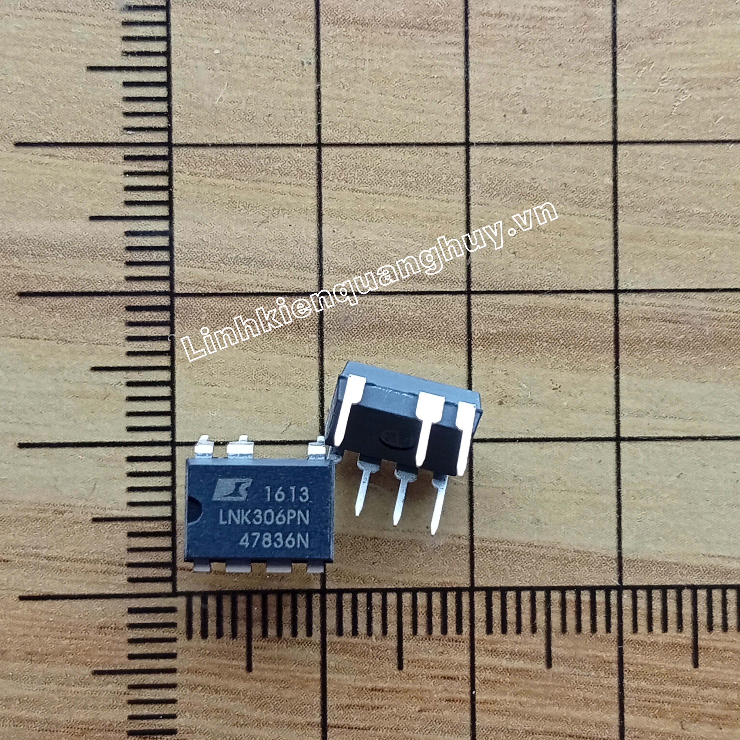 LNK306PN